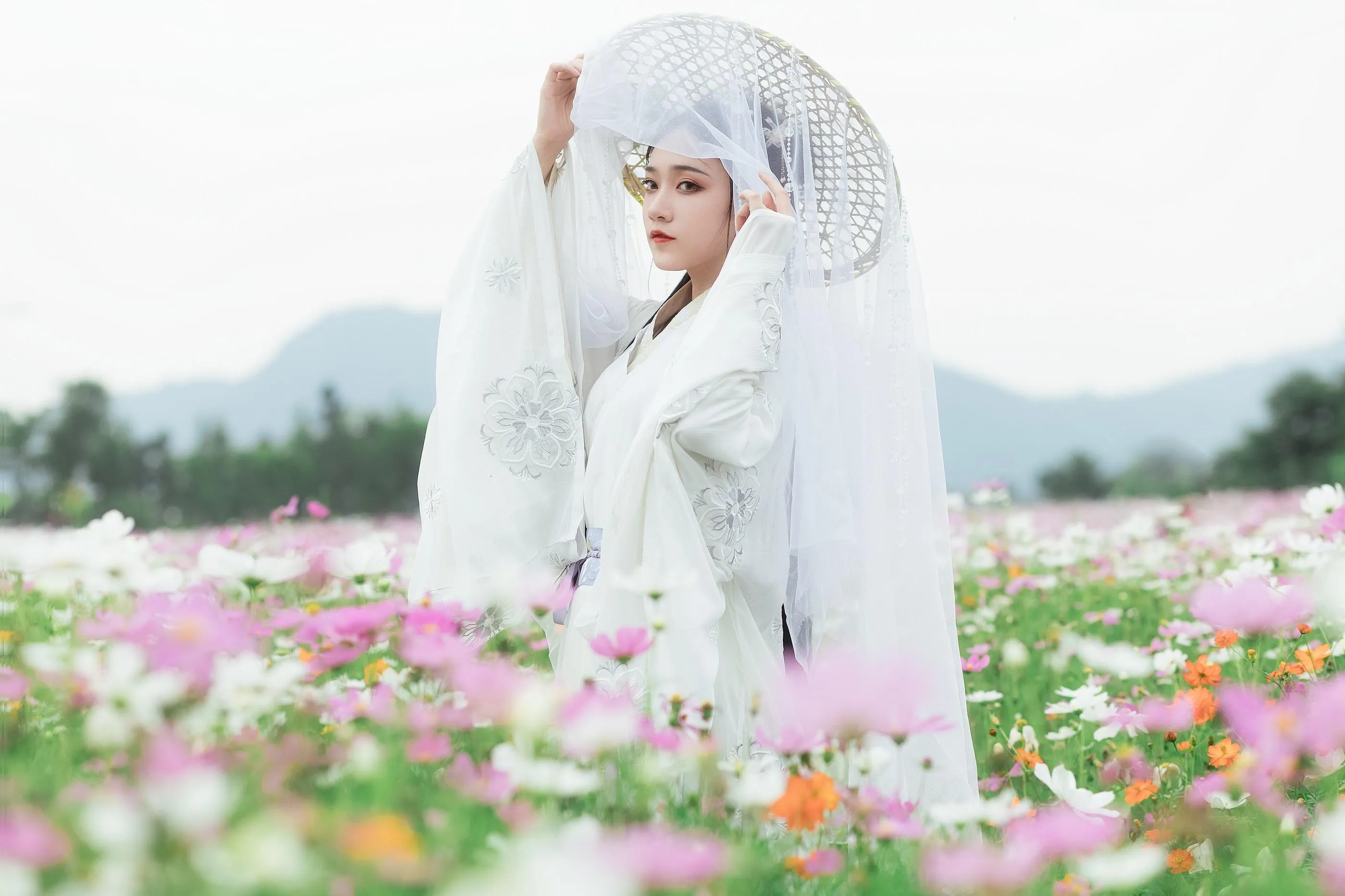 [YITUYU艺图语]2022.01.30 山河远阔 人间烟火 芋圆圆鹅 [23P]插图7